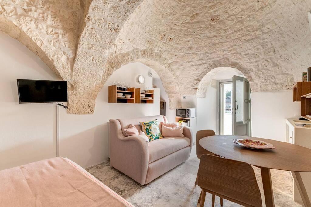 Trullo Under The Apulian Sky By Raro Villas Martina Franca Zewnętrze zdjęcie